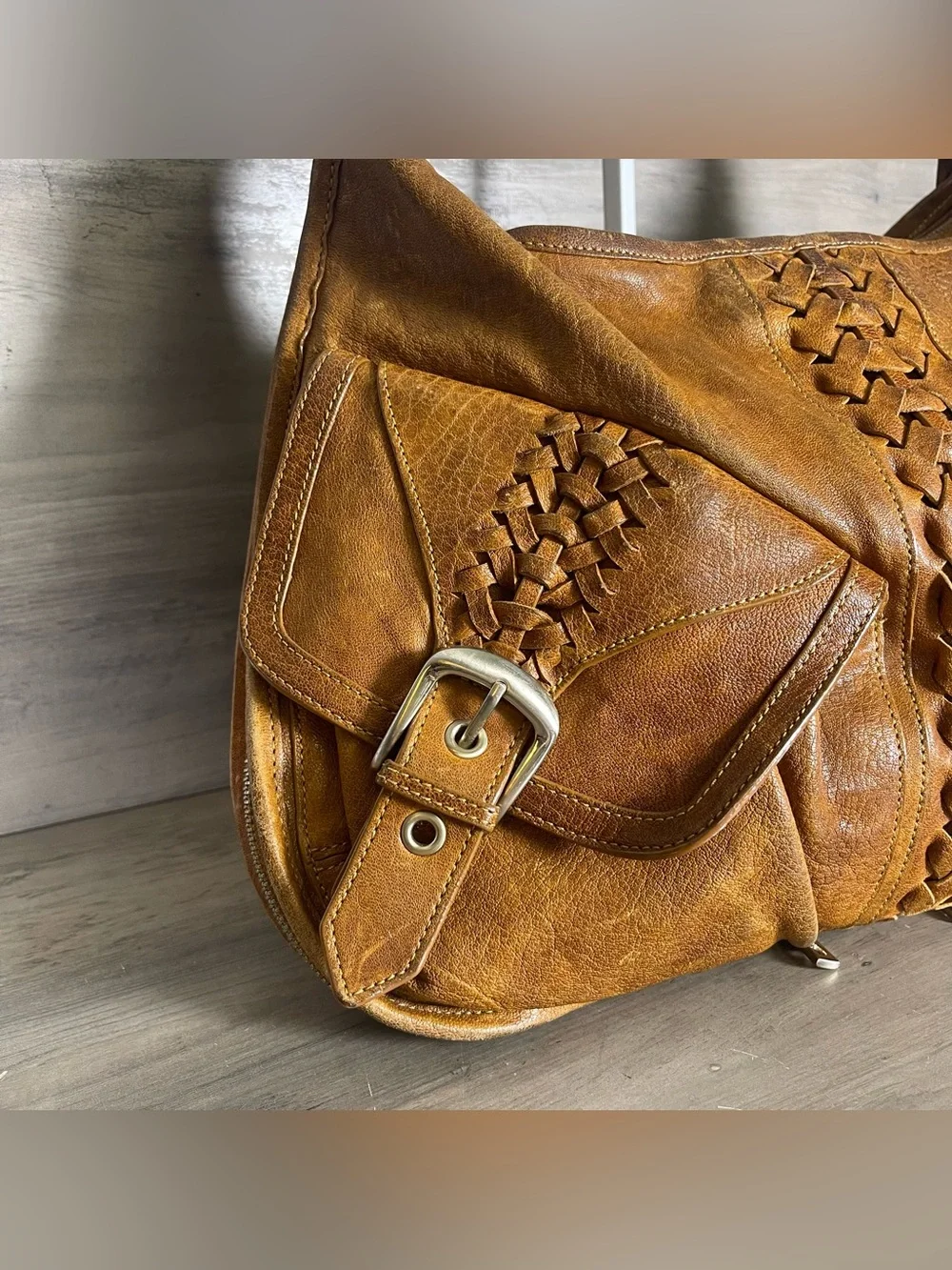 Junior Drake Tan Brown Leather Expandable Hobo Bag 90s Y2K Braided Buckles
